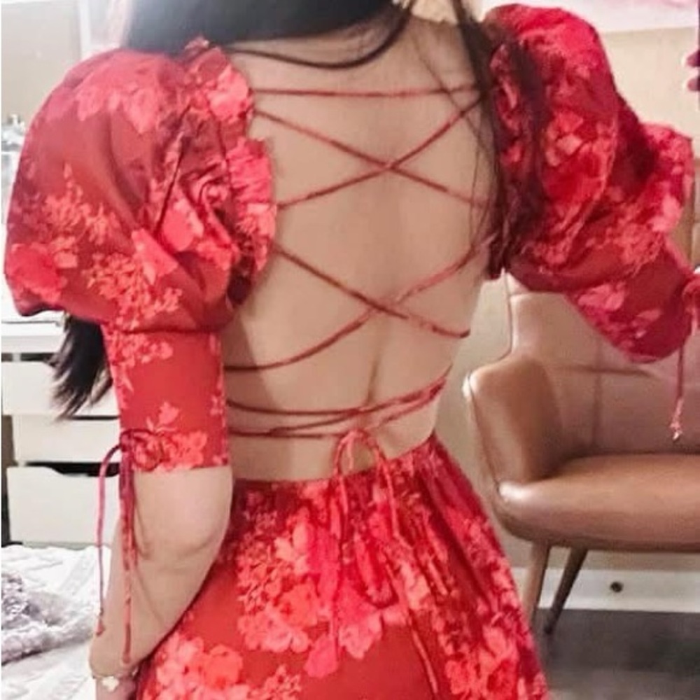 For Love & Lemon . Red Floral Open-Back Dress - Picture 3 of 9